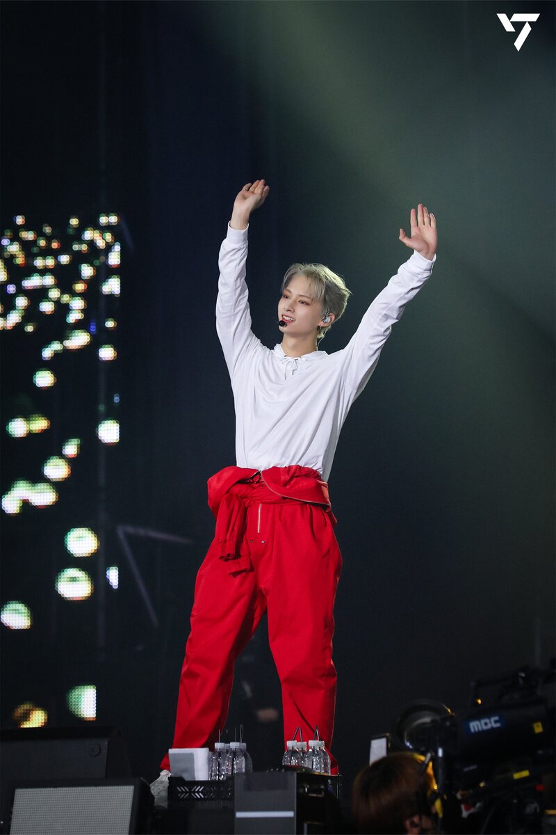 220804 SEVENTEEN 2022 WORLD TOUR<BE THE SUN> in SEOUL Behind Sketch | Weverse documents 3
