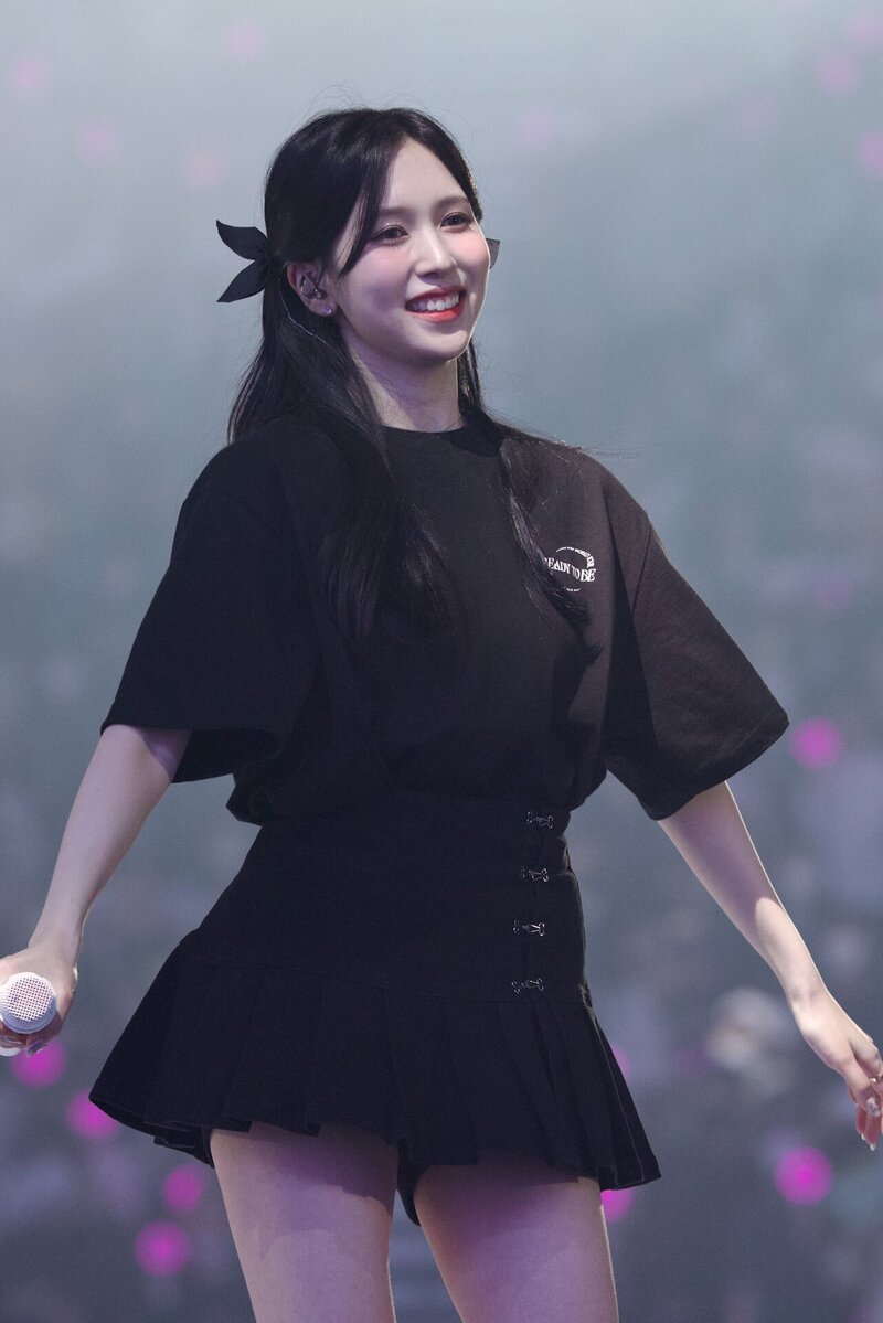 230415 TWICE Mina - ‘READY TO BE’ World Tour in Seoul Day 1 documents 1