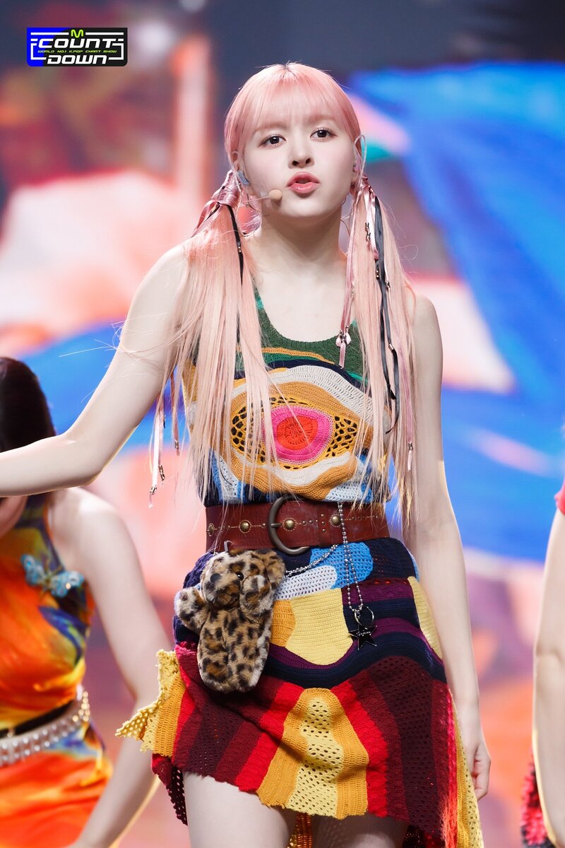230330 NMIXX Lily - 'Love Me Like This' at M COUNTDOWN documents 3