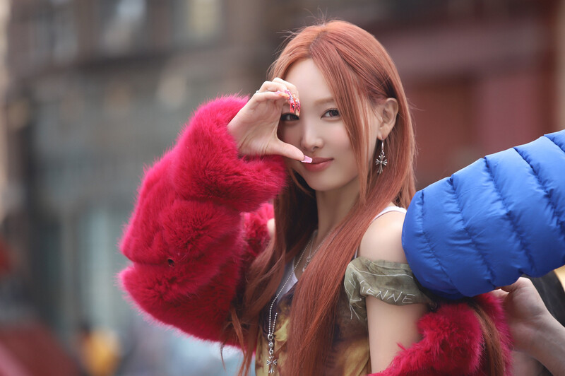 NAYEON 'ABCD' MV - Behind the Scenes documents 2