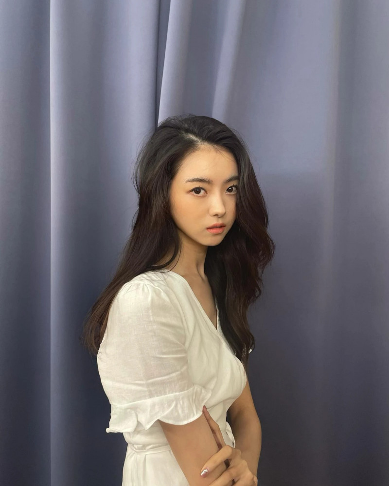 210428 Nayoung Instagram Update documents 4