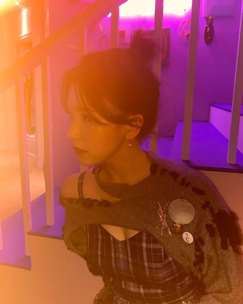 211002 TWICE Instagram Update - Mina documents 3