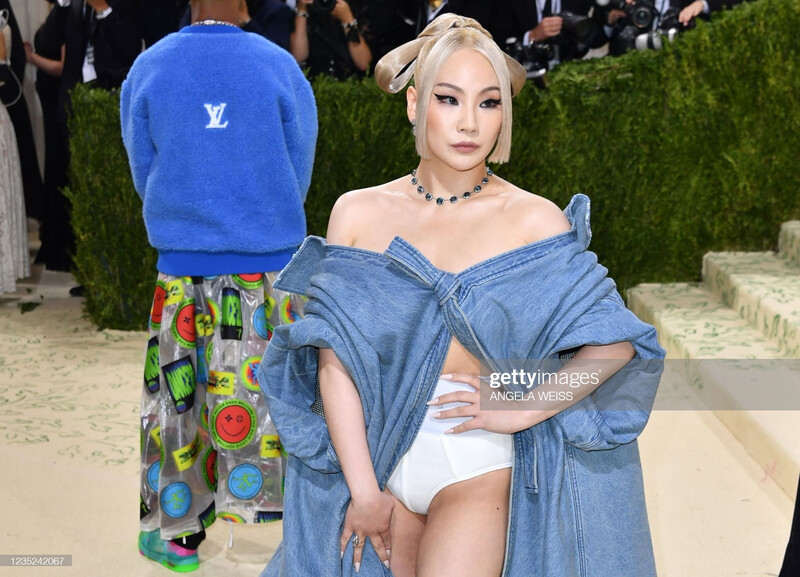 September 14, 2021 CL at the 2021 Met Gala documents 12