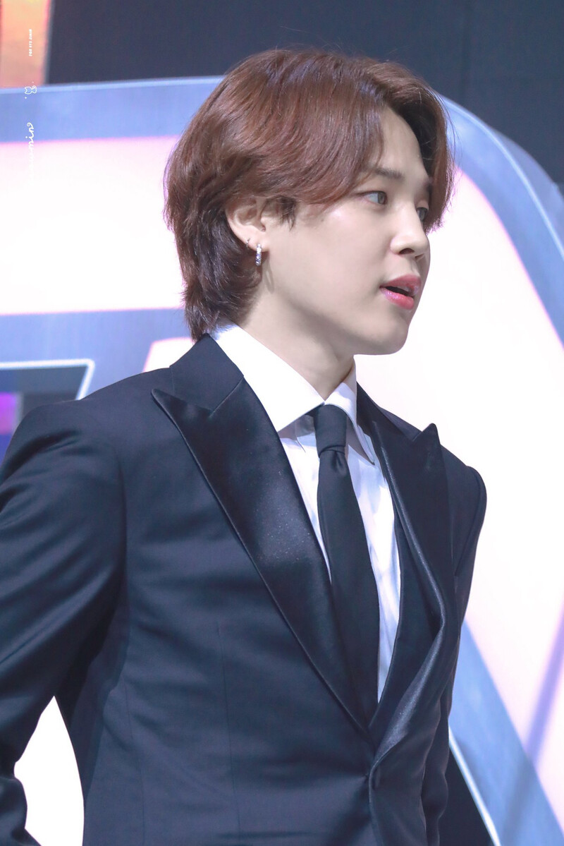 221008 BTS Jimin at The Fact Music Awards 2022 documents 7