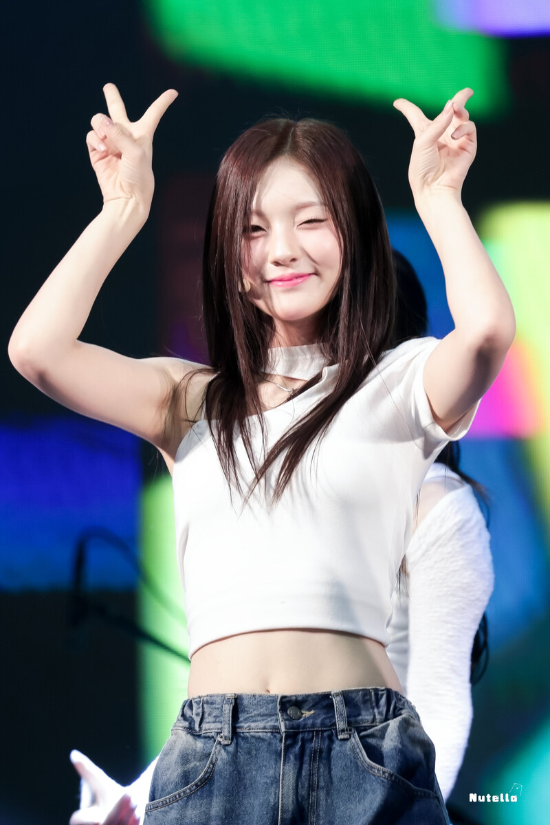 240907 tripleS Yeonji at Nonsan Festival documents 3