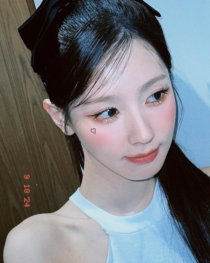 240924 - MIYEON Instagram Update documents 5