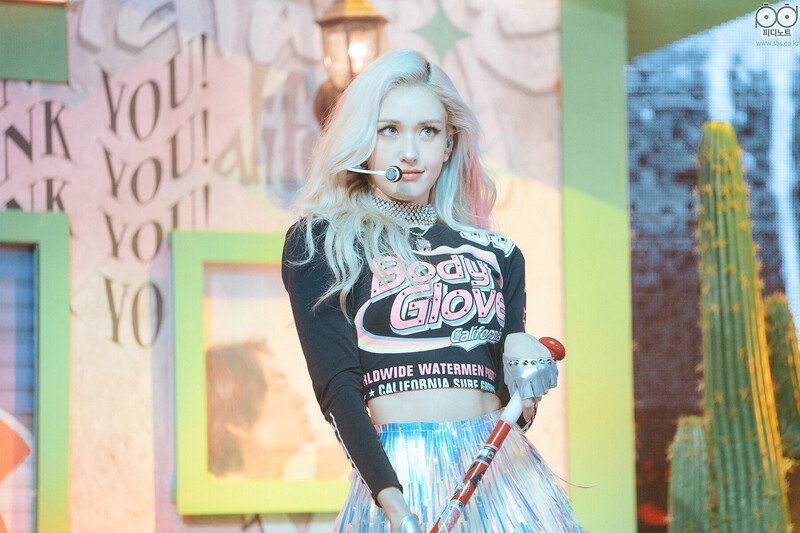 211031 SOMI - 'XOXO' at Inkigayo documents 4