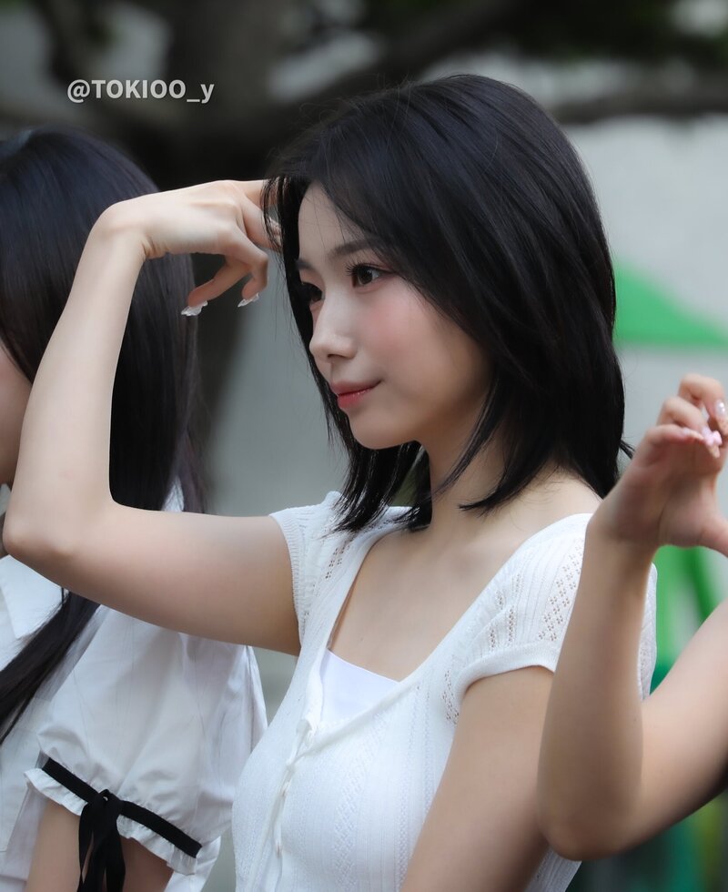 240614 Kep1er Youngeun - Music Bank Commute documents 1