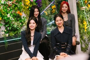 240526 - Venue101 SNS Update with ITZY