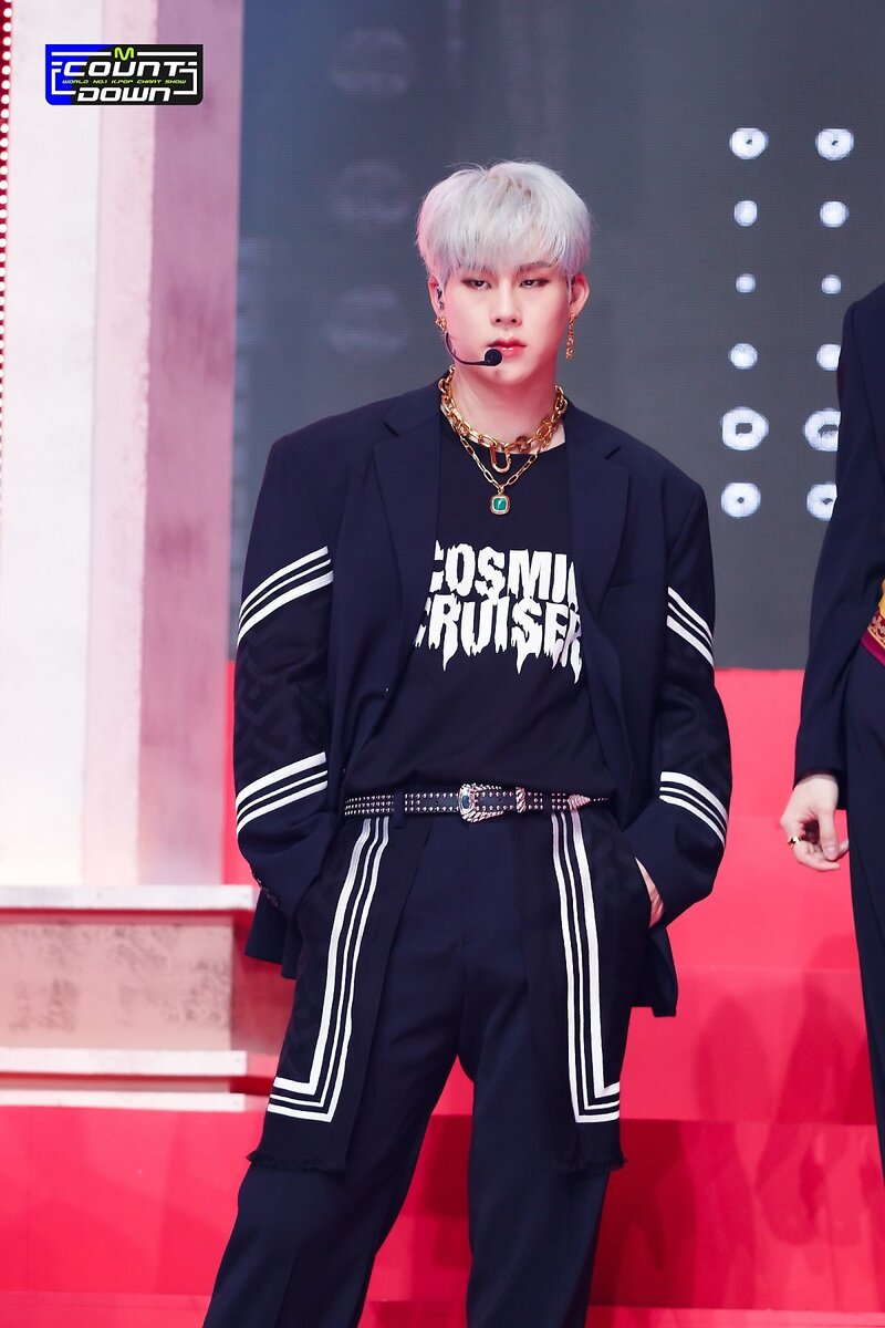 220505 Monsta X - 'Love' at M Countdown documents 25
