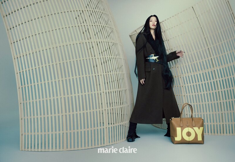 Red Velvet JOY with Marie Claire X TOD’S November 2022 documents 7