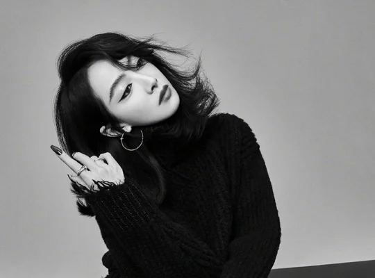 Victoria for Grazia Magazine January Issue | kpopping