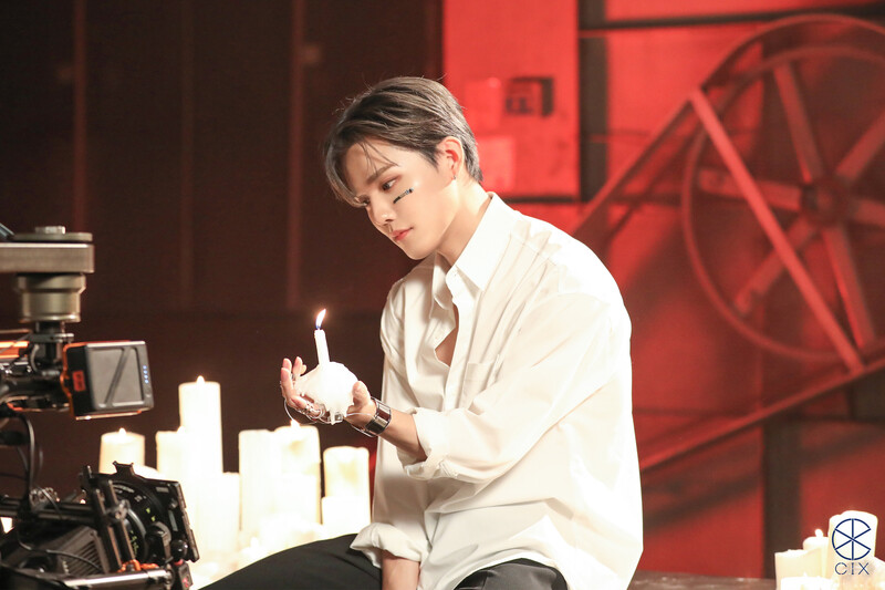 240131 - Naver - CIX Lovers or Enemies MV Shooting Behind Photos documents 1