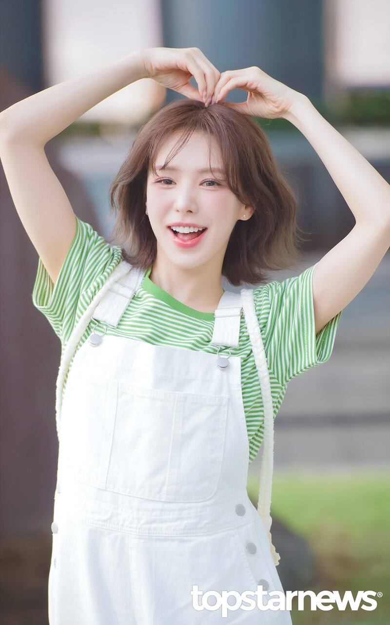 240828 Red Velvet Wendy - Young Street Commute documents 5