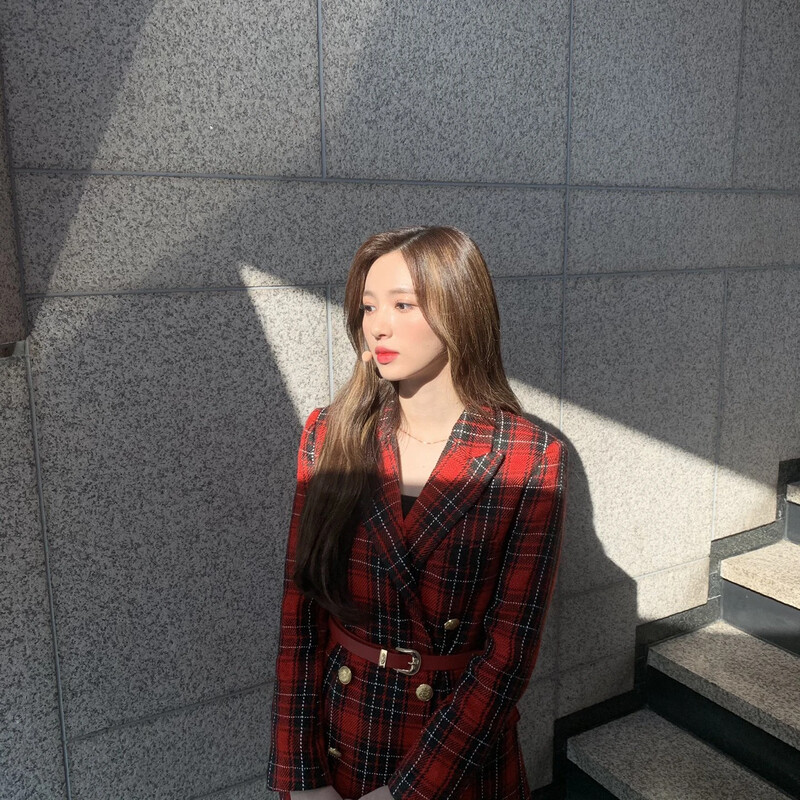 210411 Cherry Bullet Twitter Update - Jiwon documents 3