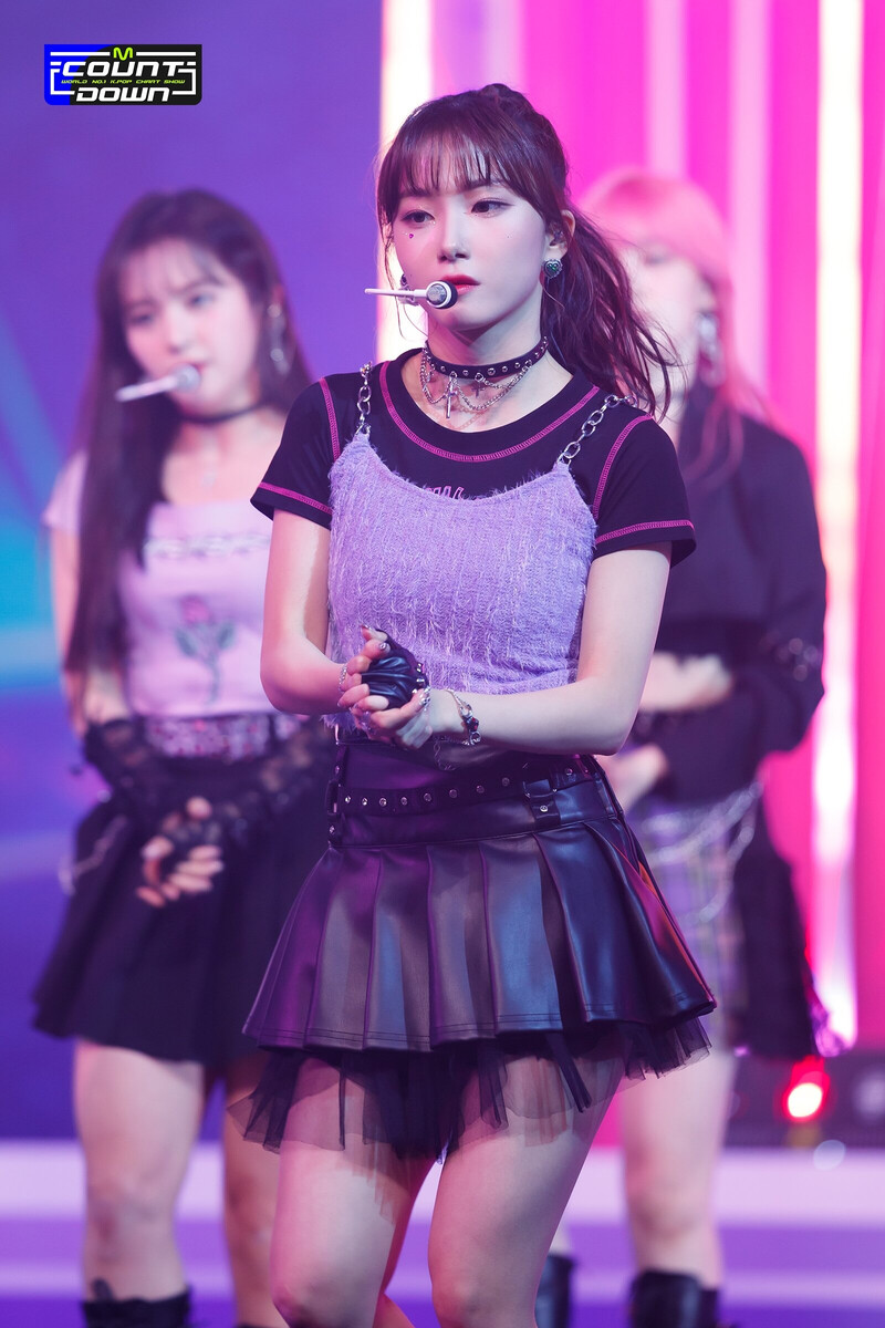 220113 Kep1er - 'WA DA DA' at M Countdown documents 18