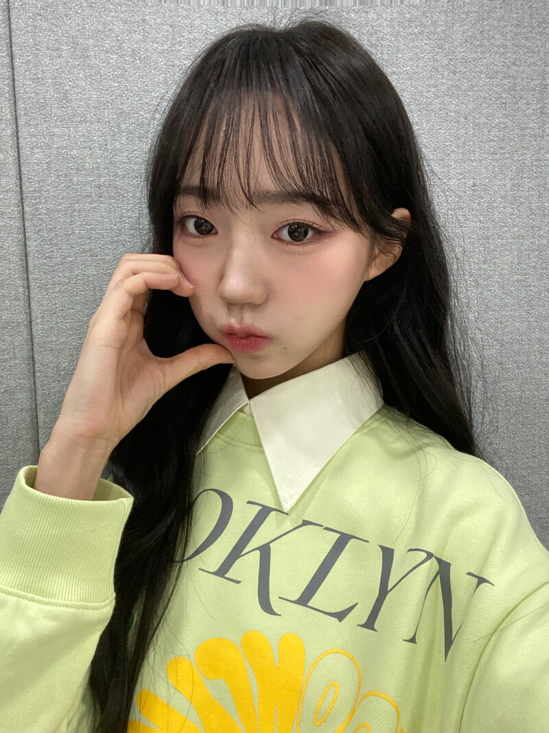 240419 tripleS Instagram & Twitter Update - Shion documents 1