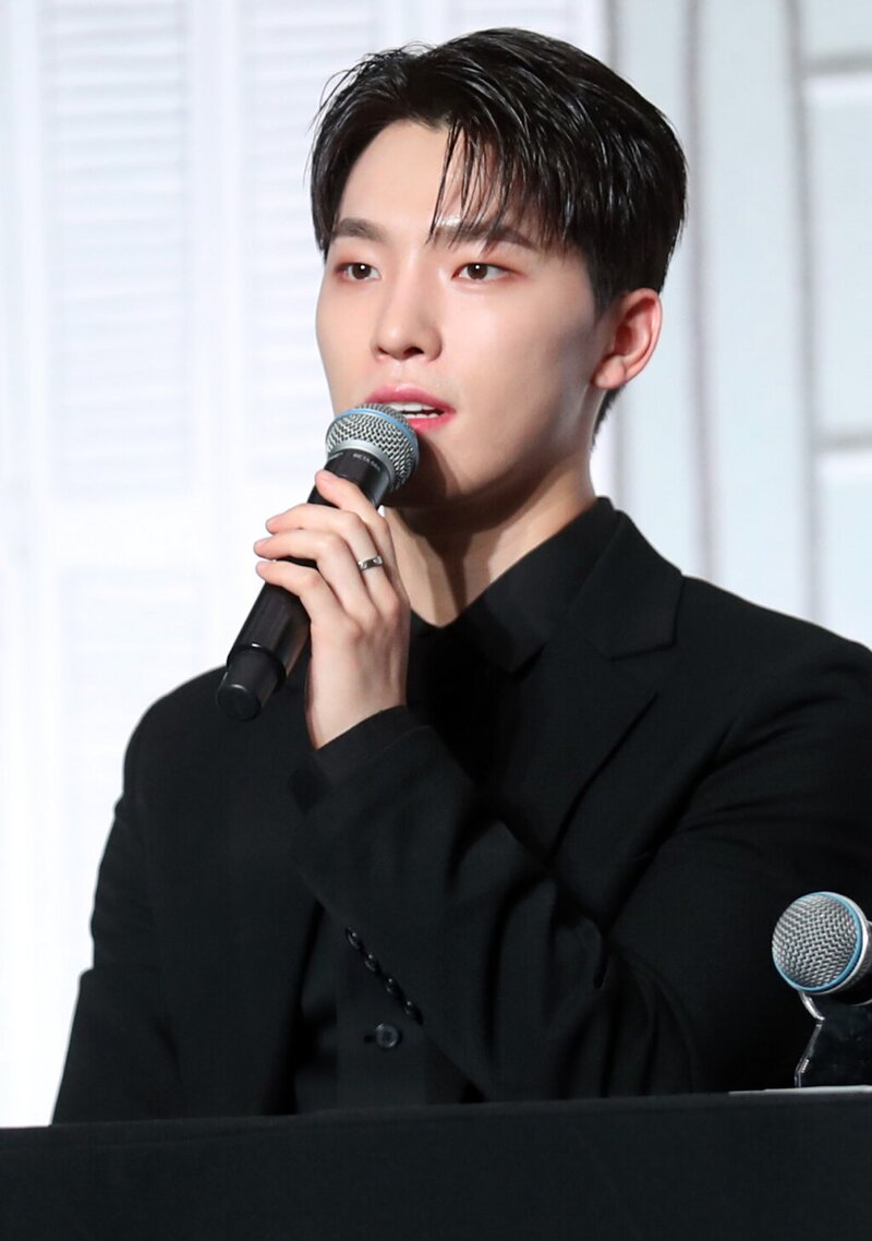 240429 SEVENTEEN Dino - SEVENTEEN BEST ALBUM '17 IS RIGHT HERE' Press Conference documents 4