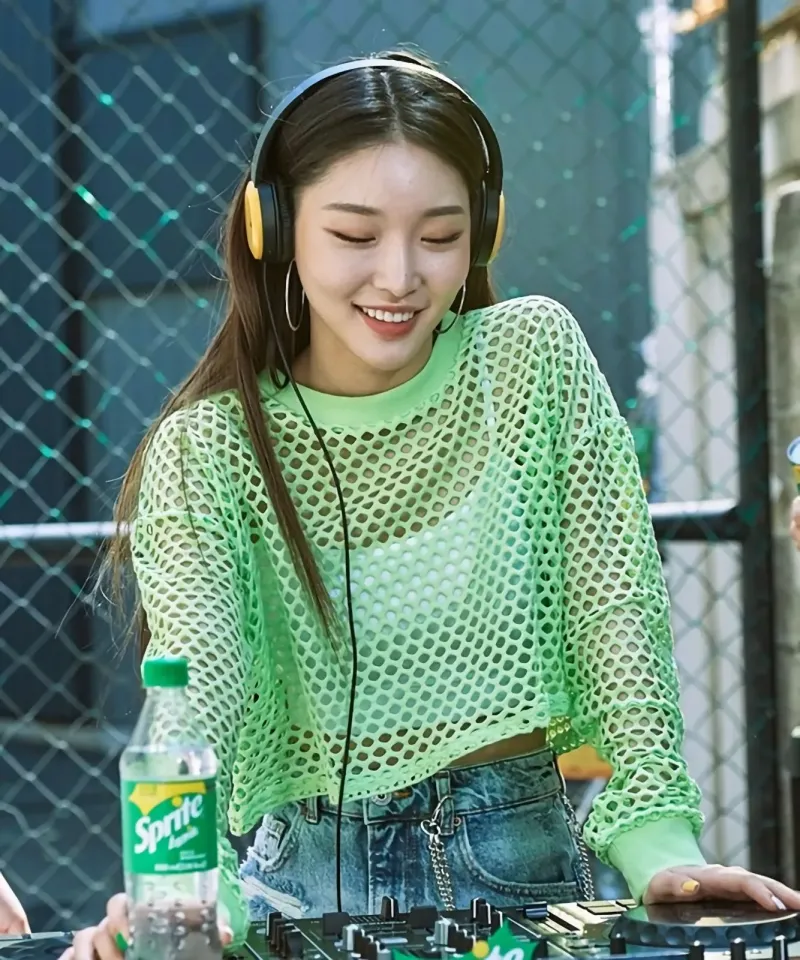 Chungha_Sprite3.jpg