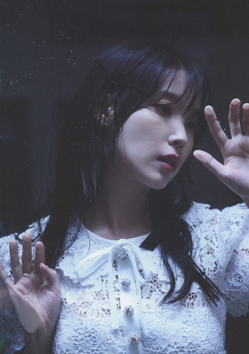 IU - Media Art Exhibition 'Moment' (Scans) documents 2