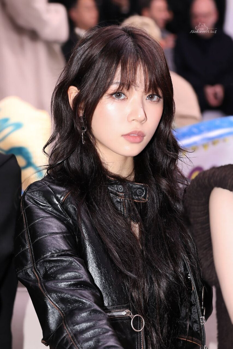 240925 Moka at Paris Fashion Week documents 10