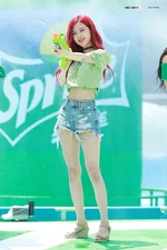 BLACKPINK Rose at 2018 Waterbomb Festival