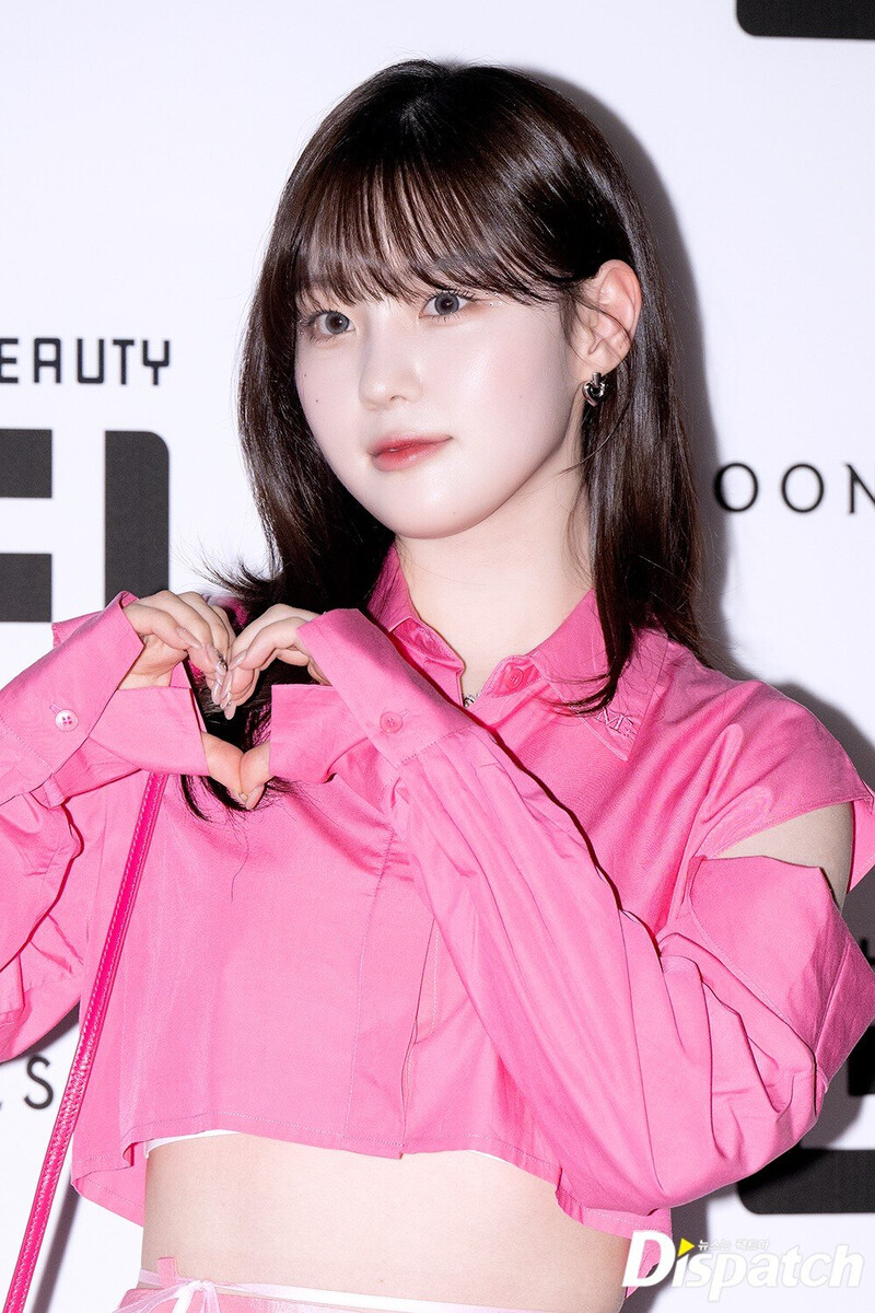 230621 Kep1er Chaehyun at Simihaze Beauty Launch Event documents 3