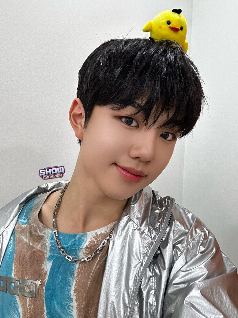 231010 Show Champion Twitter Update - EVNNE documents 5