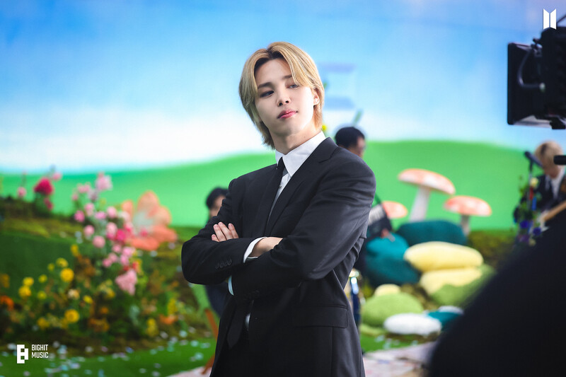 Jimin smeraldo garden marching