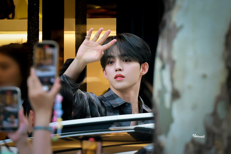 240725 SEVENTEEN S.Coups - CASA LOEWE Seoul Grand Opening documents 10