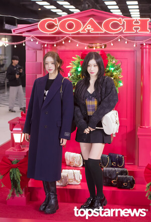 241129 CHAERYEONG and YUNA at COACH Holiday Pop-up