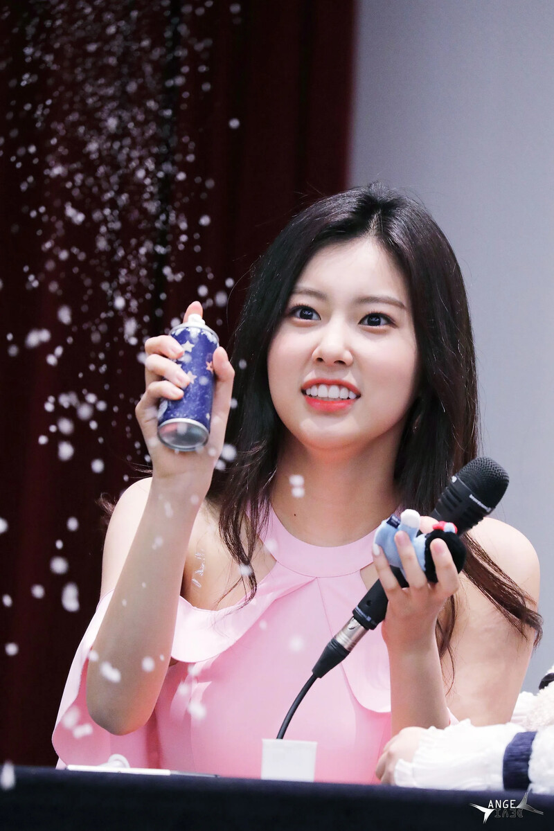 Hyewon528.jpg