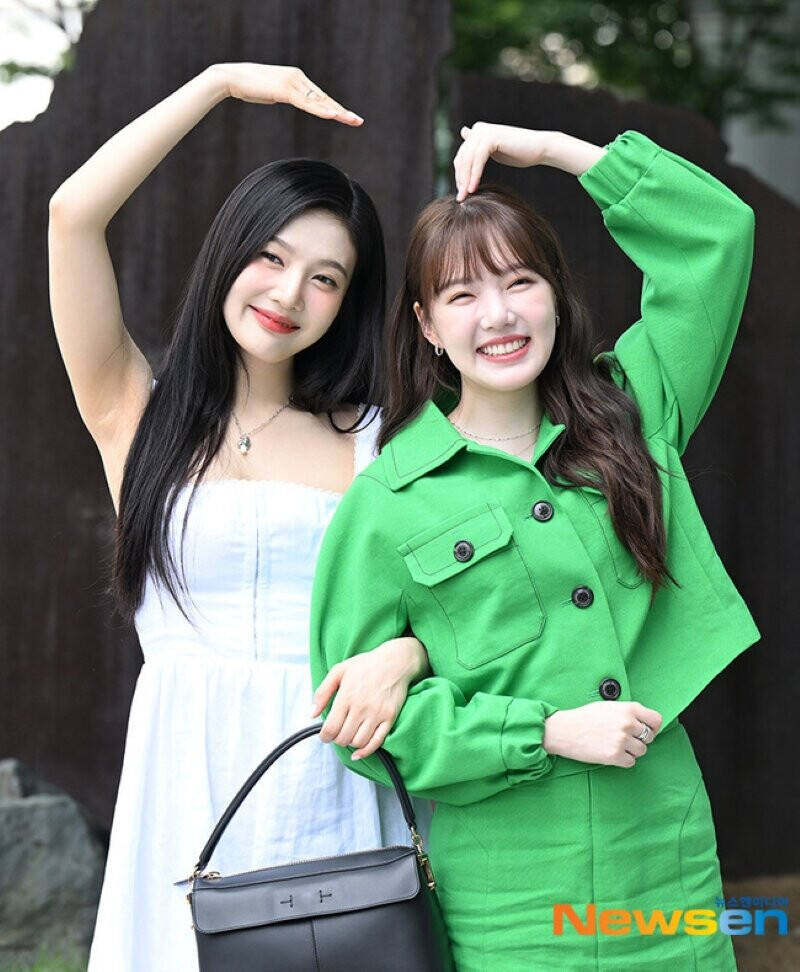 230802 Yerin and Red Velvet's Joy - SBS 'Animal Farm' Commute documents 6