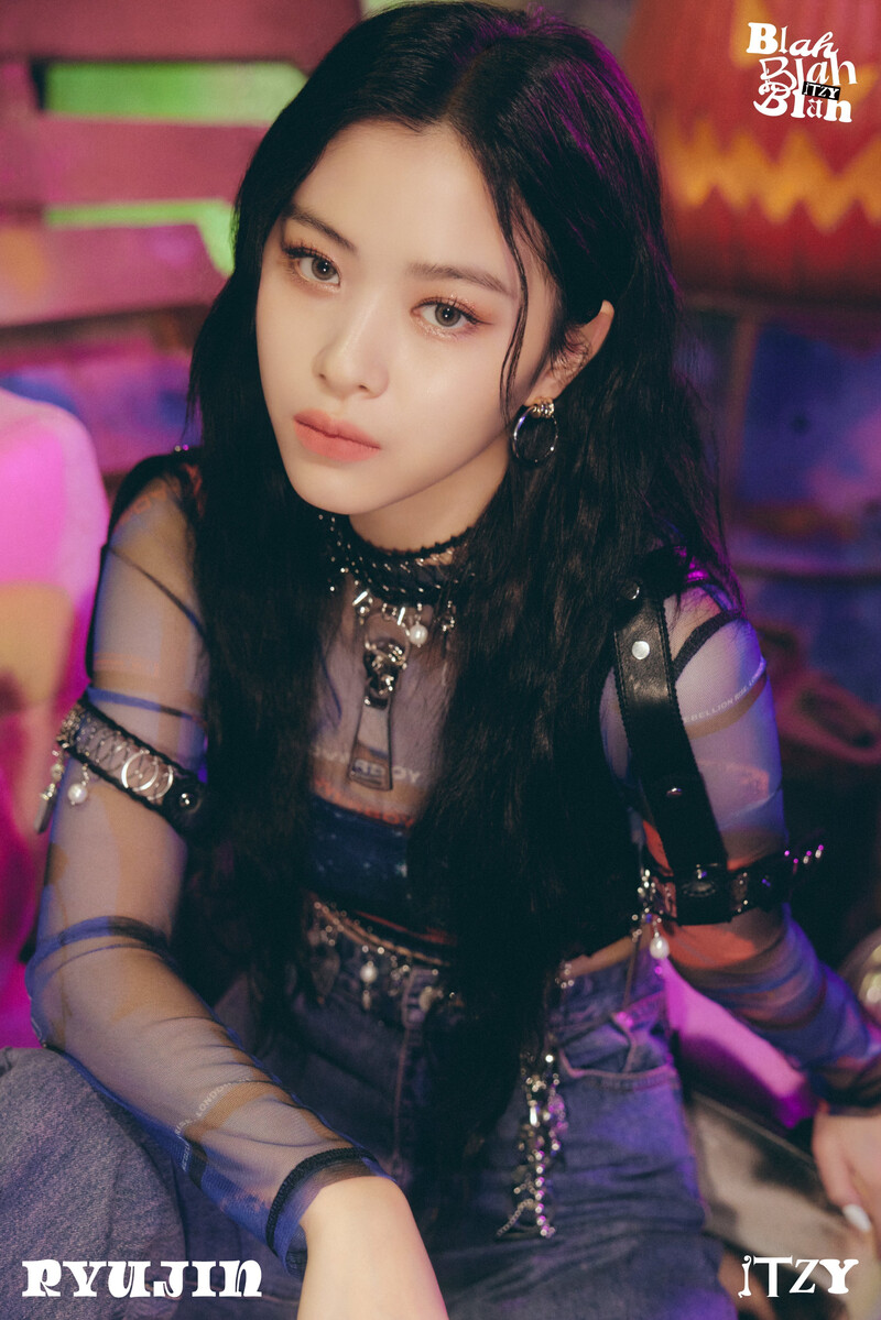 ITZY JAPAN 2nd SINGLE 『Blah Blah Blah』Teasers documents 1