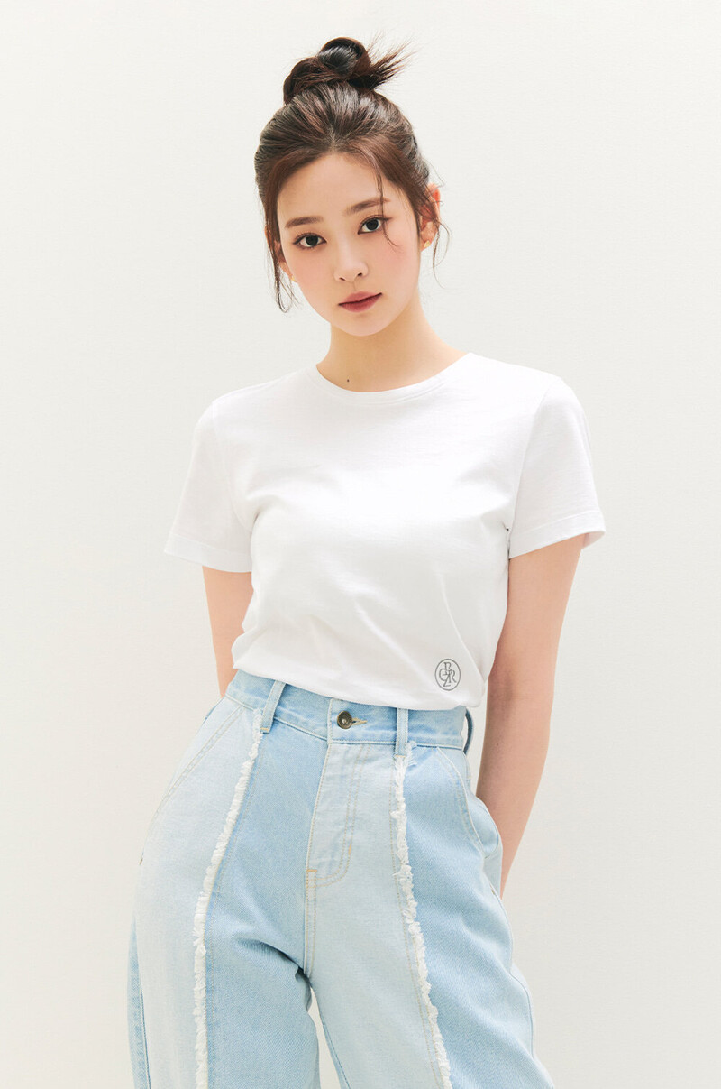 Kim Minju for Citybreeze 2022 SS Collection documents 16