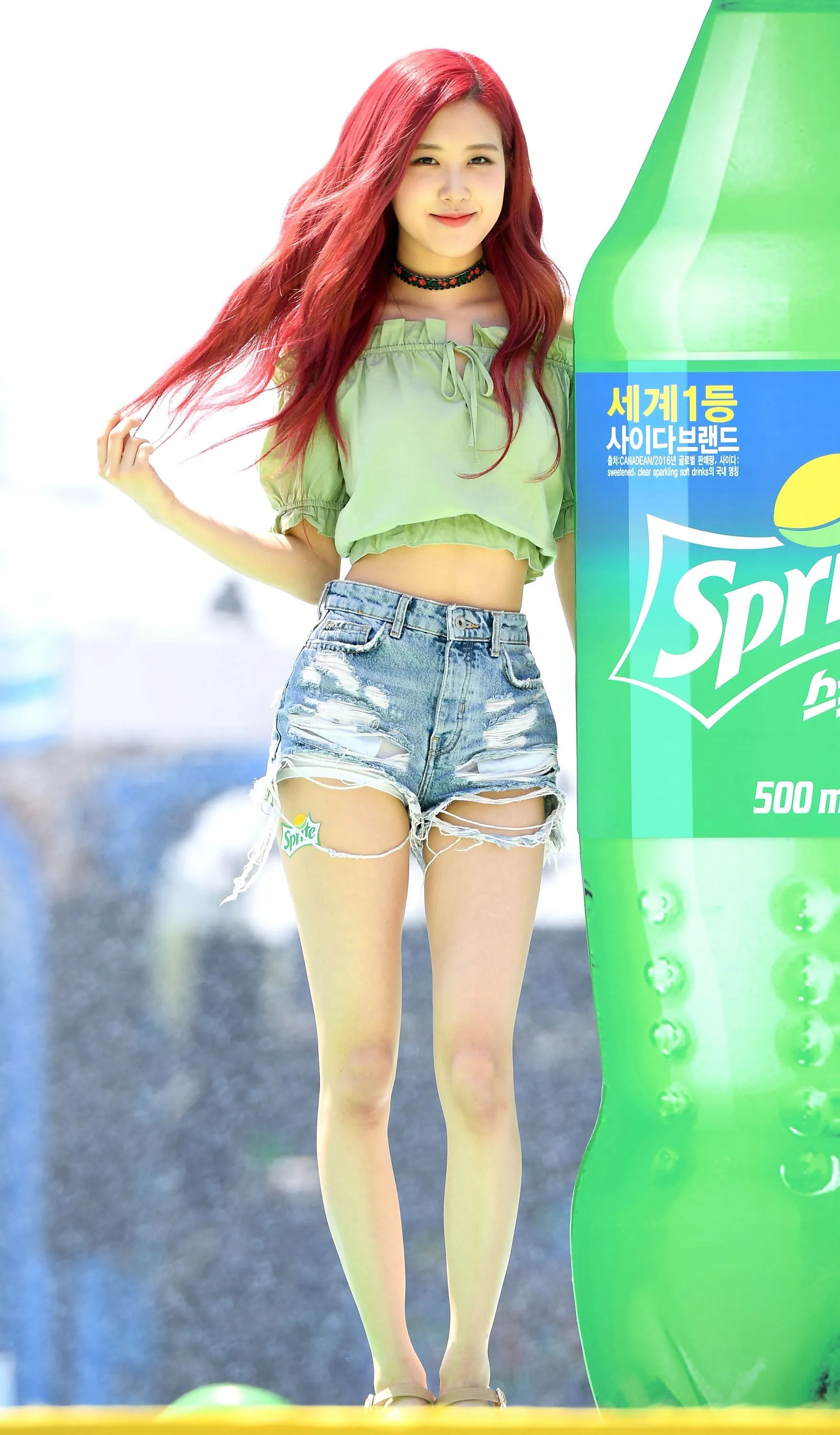 BLACKPINK Rose at 2018 Waterbomb Festival | Kpopping