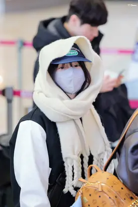 250110 Nmixx Haewon at Gimpo Airport