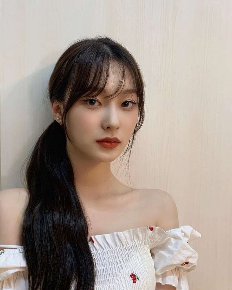 220707 DREAMNOTE Instagram Update - Lara documents 4