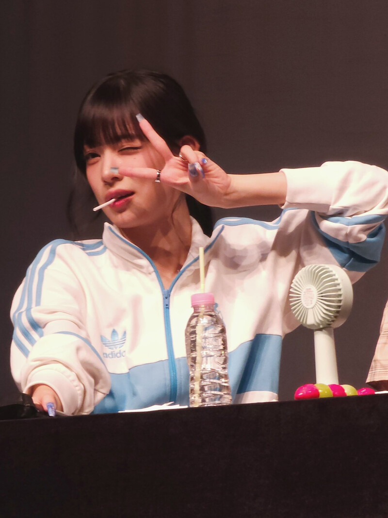 240821 fromis_9 Chaeyoung - BEATROAD Fansign Event documents 1