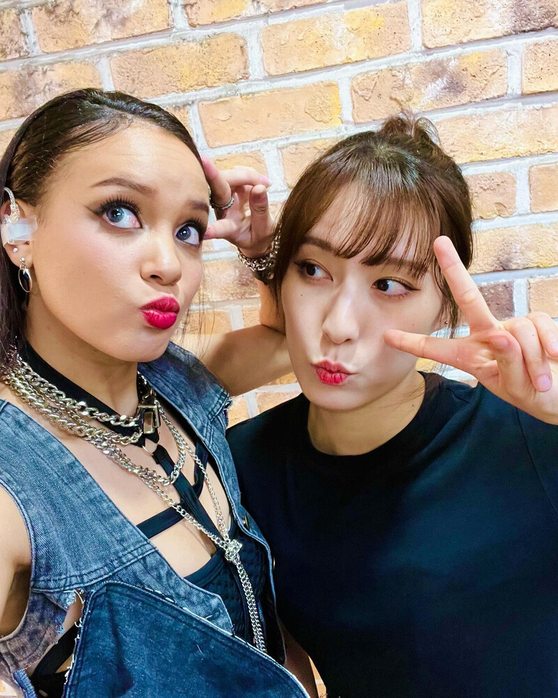 230819 BLACKSWAN NVee Instagram Update documents 7