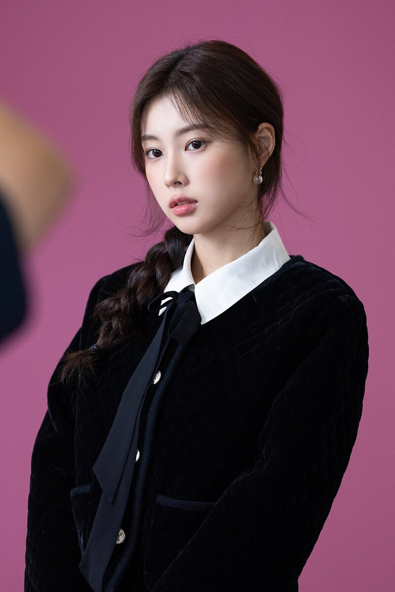 KANG HYEWON - Roem F/W Behind the Scenes documents 4