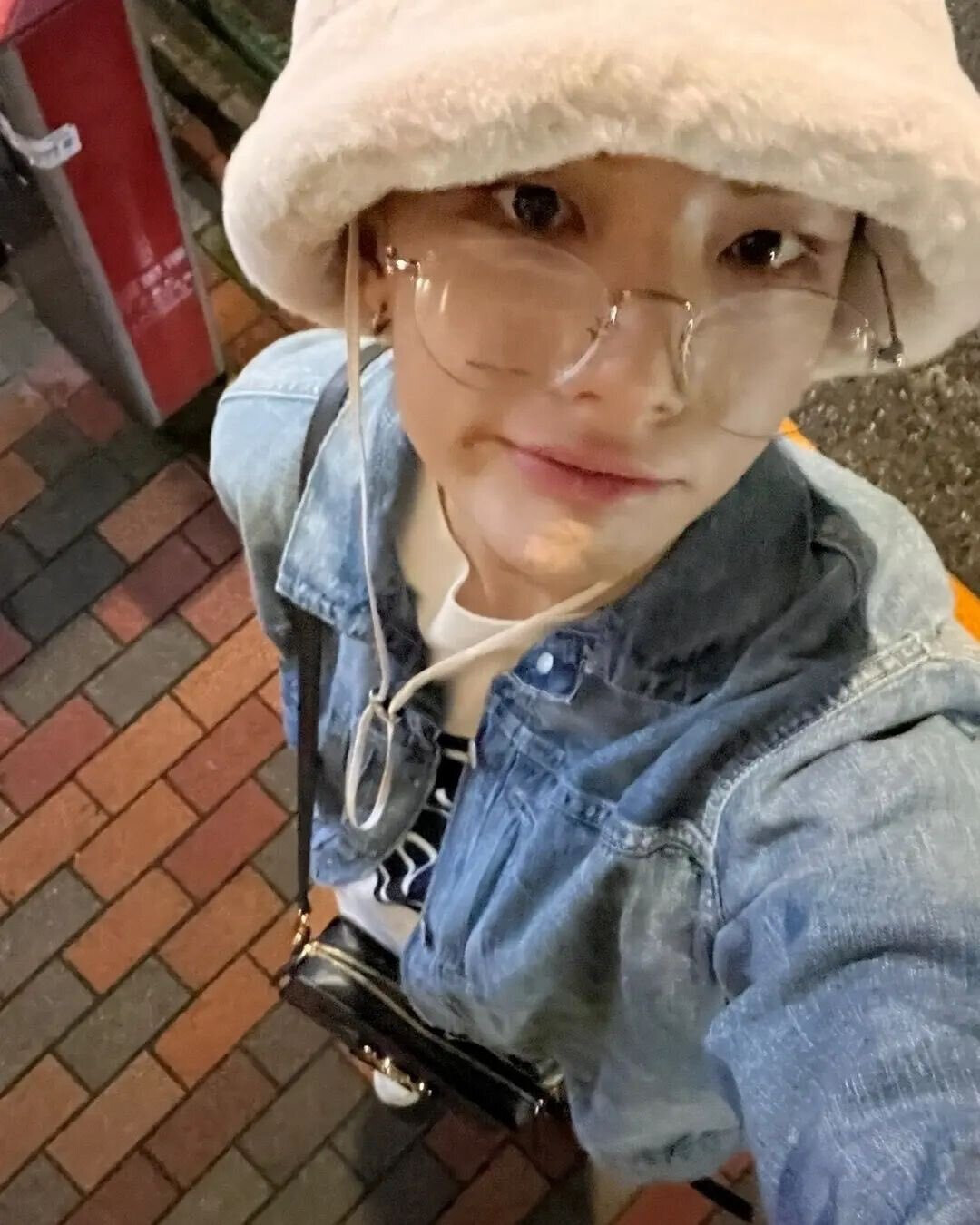 221212 Stray Kids Instagram Update Hyunjin kpopping