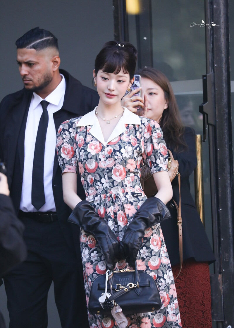 241001 IVE Wonyoung - Miu Miu SS25 Show at Paris Fashion Week documents 9