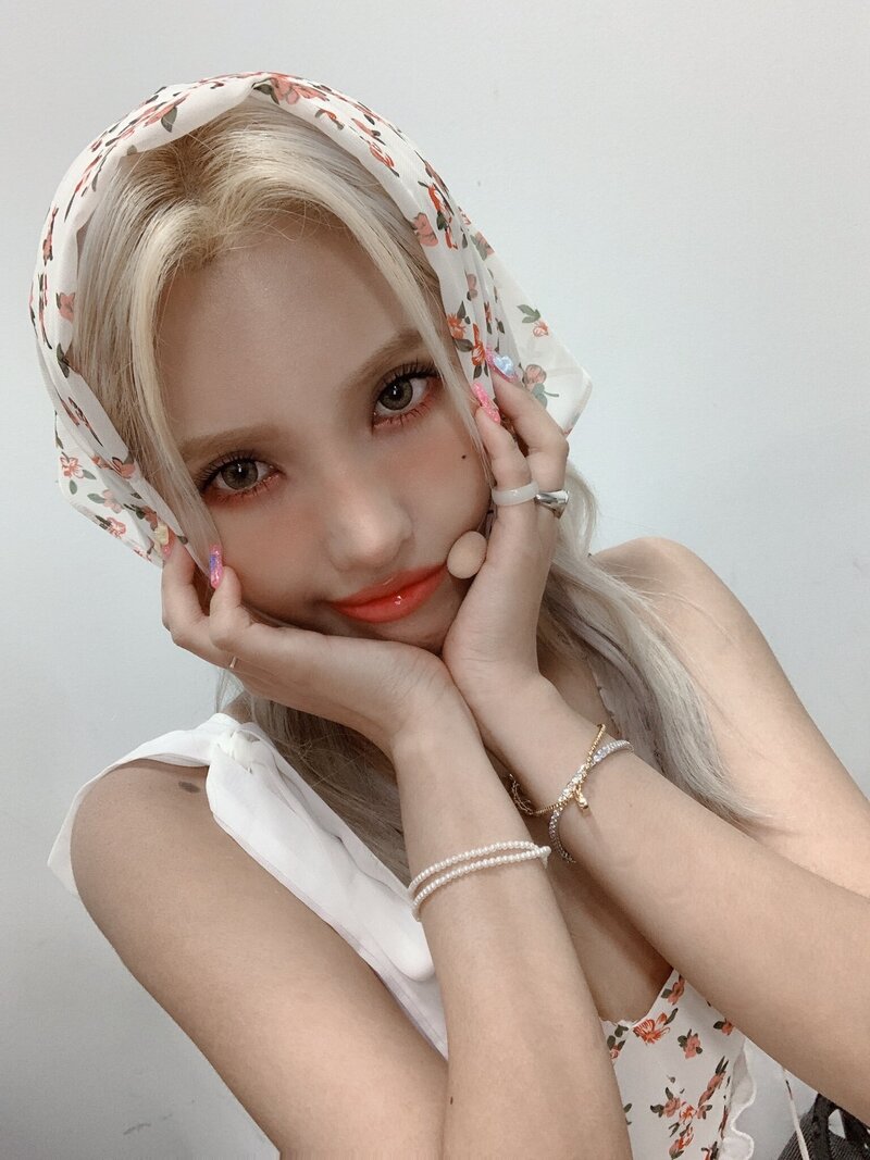 210705 (G)I-DLE SNS Update - Soyeon documents 2