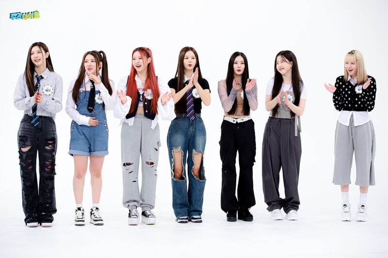220920 MBC Naver Post - NMIXX at Weekly Idol documents 4