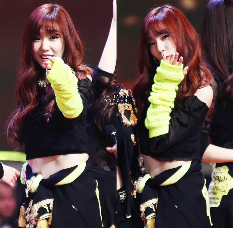 131029 Girls' Generation Tiffany at KBS Open Concert documents 11
