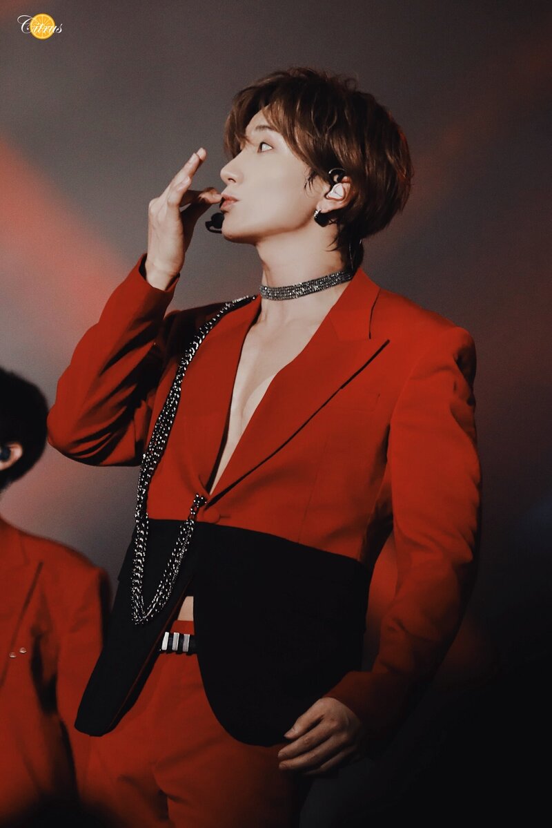 200118 Super Junior Leeteuk at SS8 in Macau (Day 1) documents 1