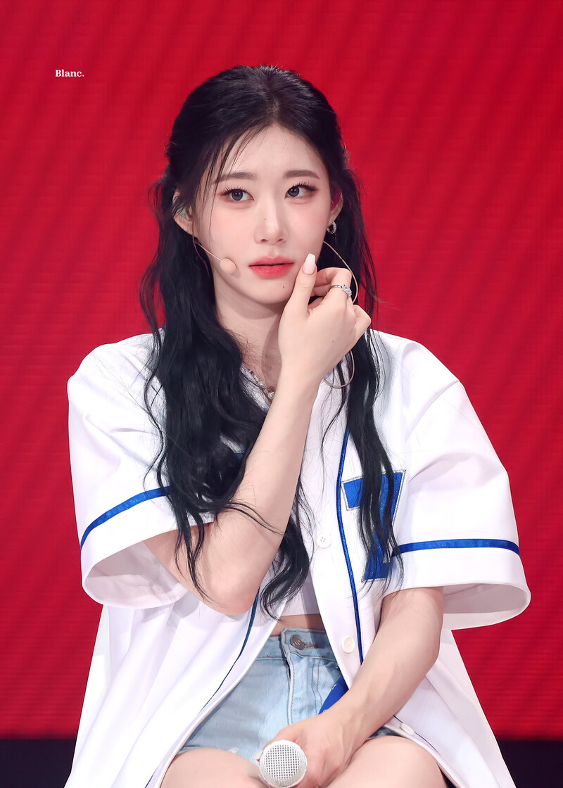 230731 ITZY Chaeryeong - 'Kill My Doubt' Showcase documents 2