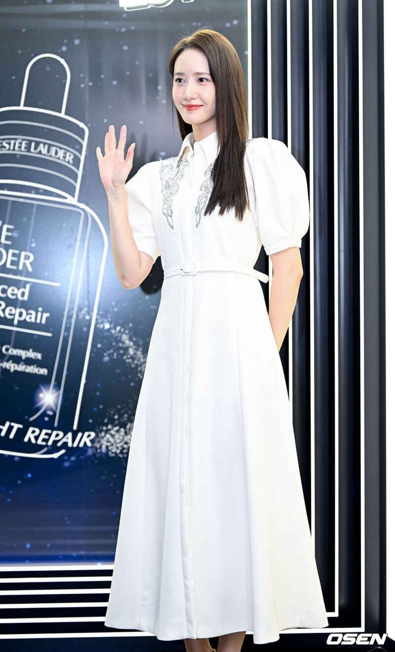 230804 YoonA at Estée Lauder Event documents 5