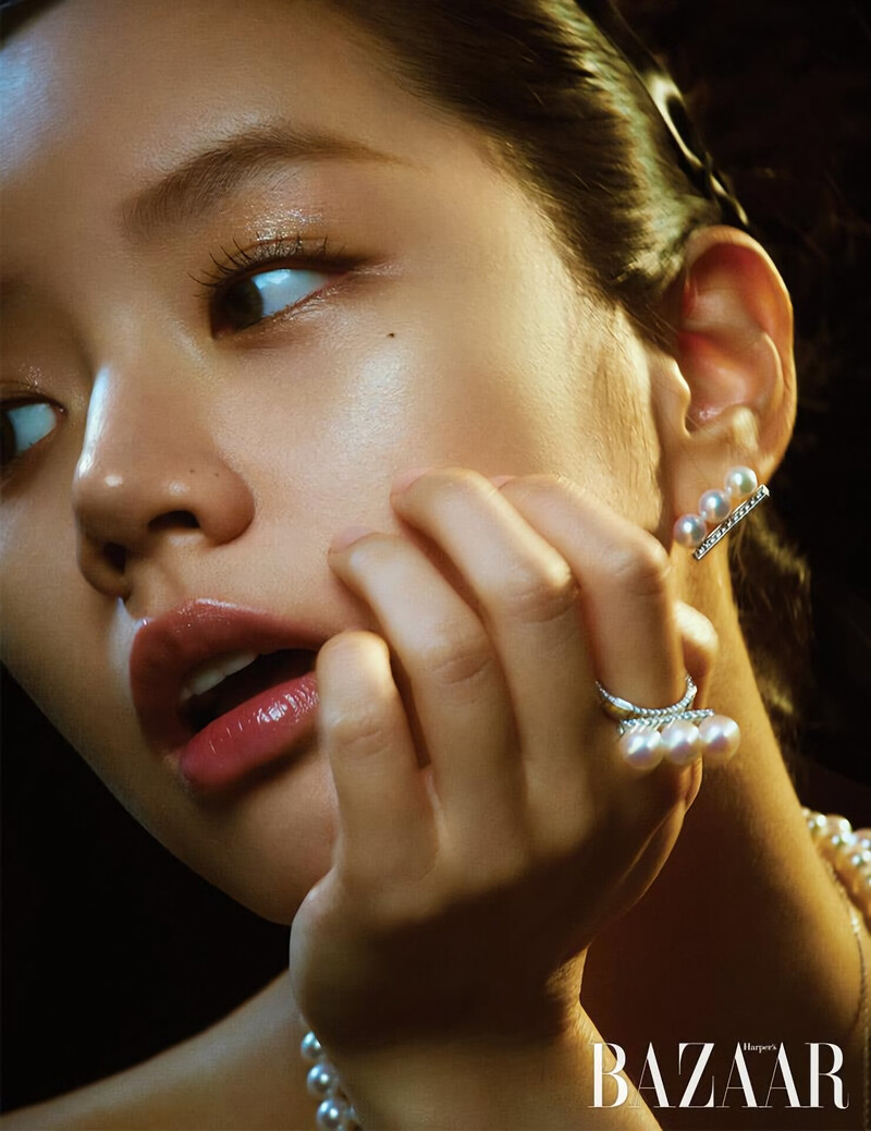 HYERI for HARPER'S BAAZAR x TASAKI Nov Issue 2021 documents 6